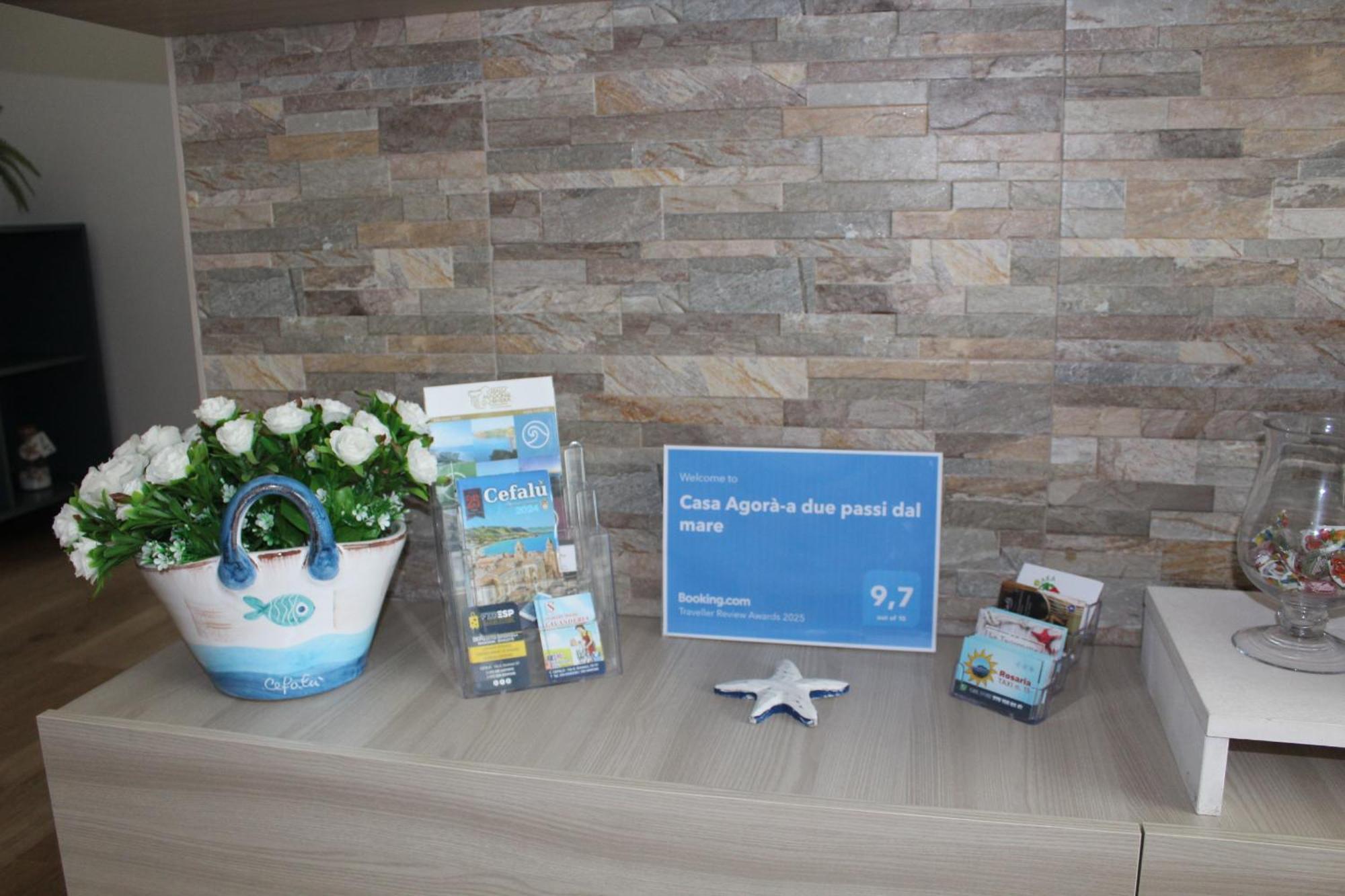 Casa Agora-A Due Passi Dal Mare Apartment เชฟาลู ภายนอก รูปภาพ